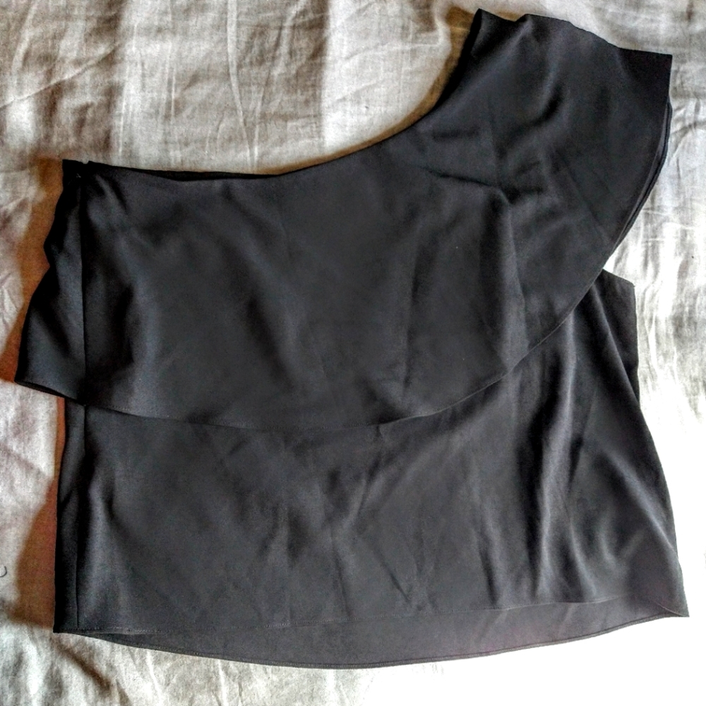 One shoulder blouse size large